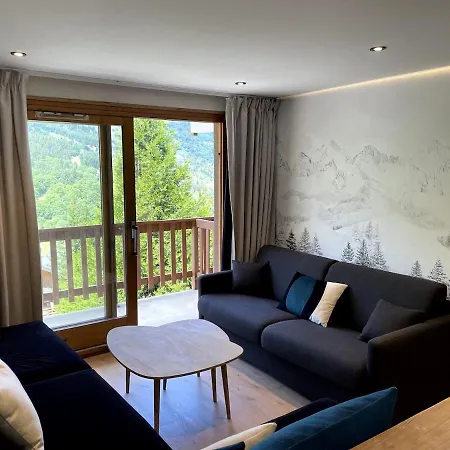 Апартаменты Meribel Centre Mountain View Mussillon